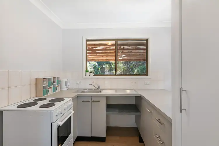 Sixth view of Homely house listing, 10 Rofail Court, Thorneside QLD 4158