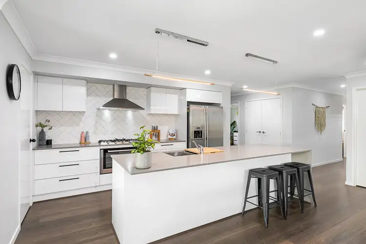 24 Kalbarrie Terrace, Thornlands QLD 4164