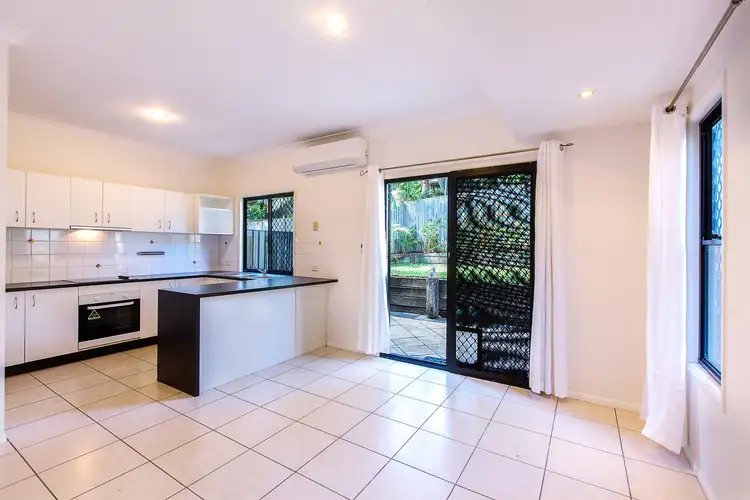 Sixth view of Homely house listing, 2/303 Wynnum Road, Norman Park QLD 4170