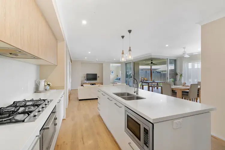 Third view of Homely house listing, 4 Bokhara Street, Thornlands QLD 4164