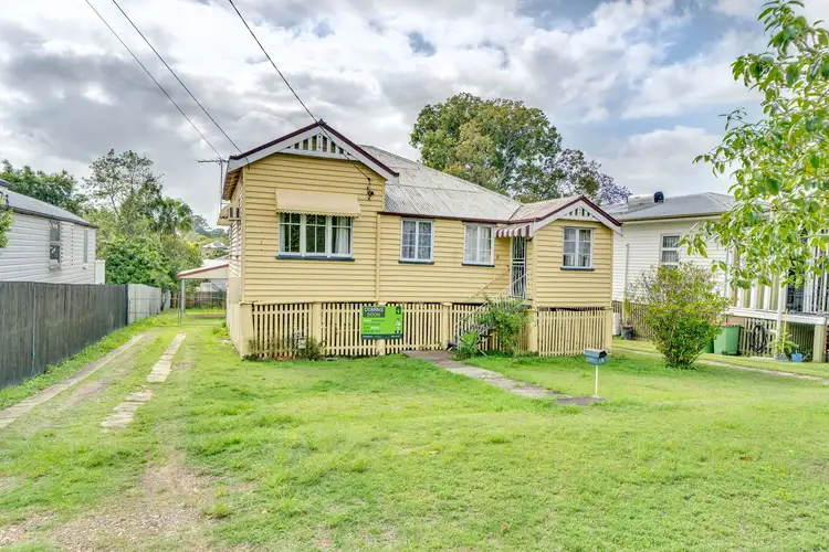18 Gibbon Street, East Ipswich QLD 4305