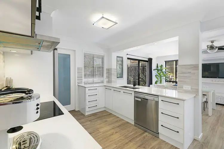 2 Kamala Place, Birkdale QLD 4159