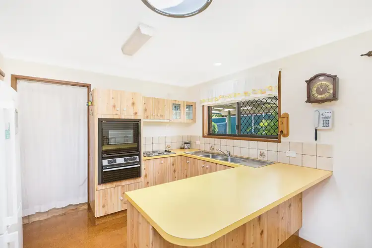 Sixth view of Homely house listing, 4 Amanda Street, Cleveland QLD 4163