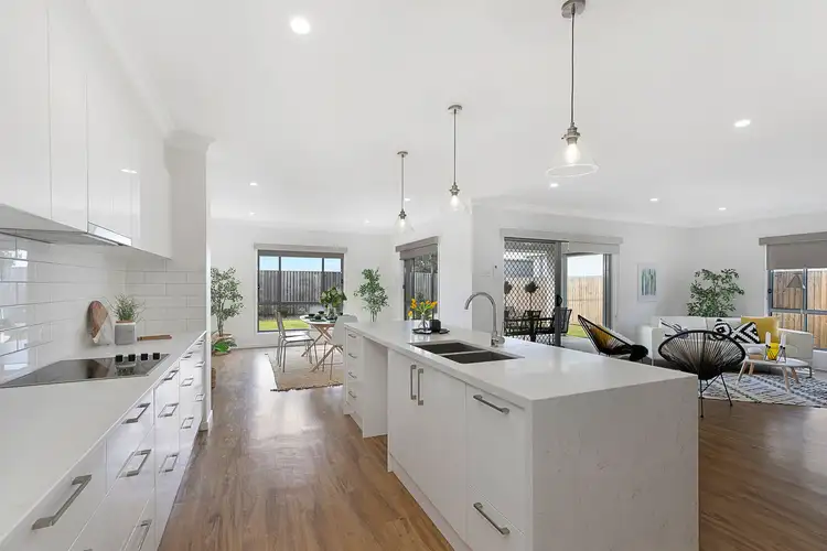 Third view of Homely house listing, 18 Somersby Court, Birkdale QLD 4159