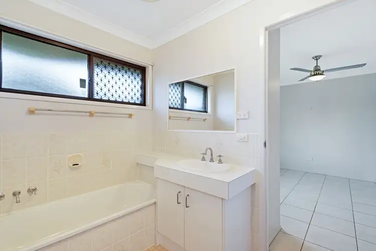 Sixth view of Homely house listing, 20 Philippa Court, Capalaba QLD 4157