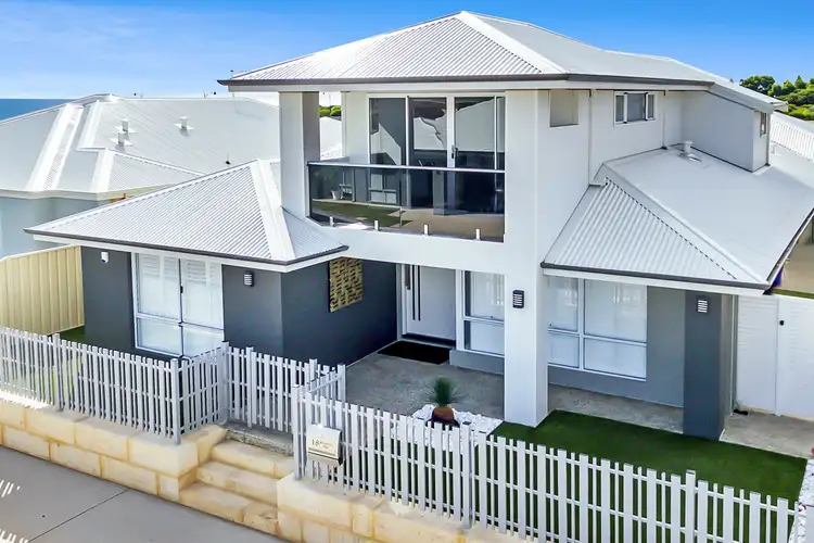 18 Minstrell Way, Madora Bay WA 6210