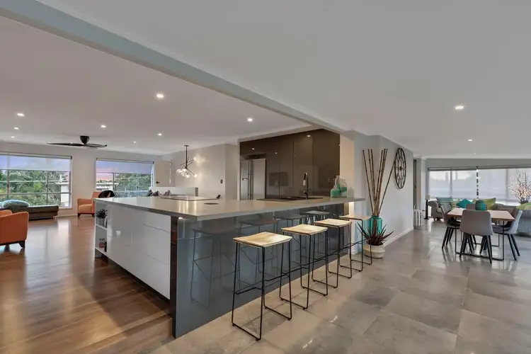 76 Goonawarra Drive, Mooloolaba QLD 4557