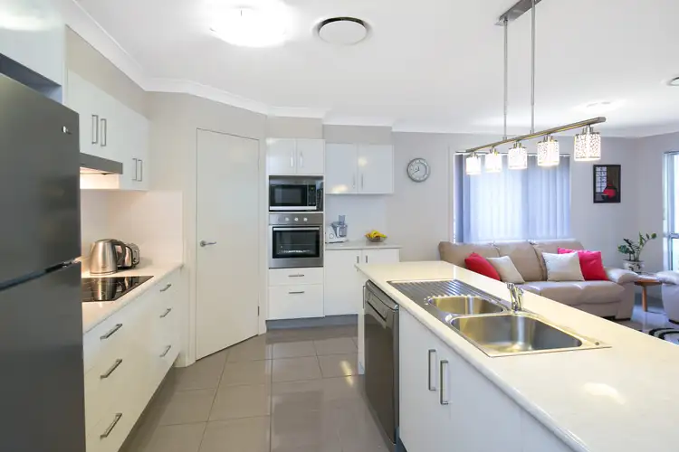 Fifth view of Homely house listing, 6 Cimmaron Circuit, Thornlands QLD 4164