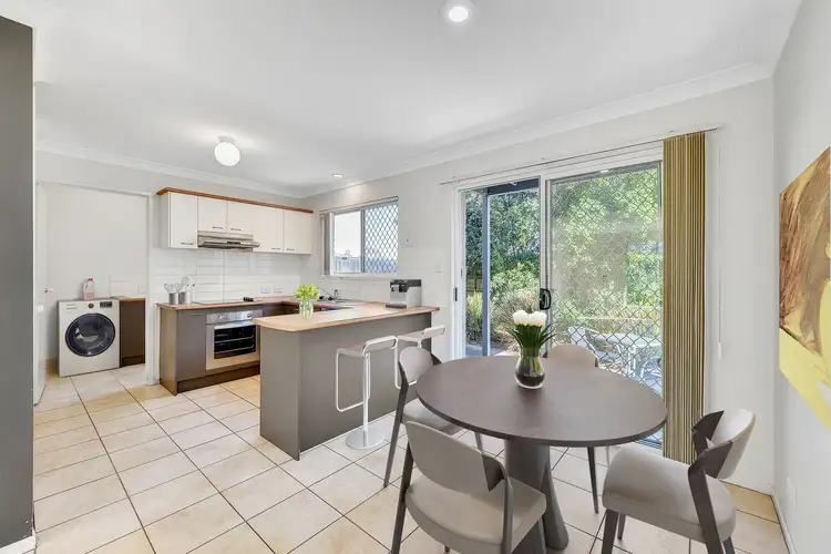 Second view of Homely townhouse listing, 21/8 Earnshaw Street, Calamvale QLD 4116