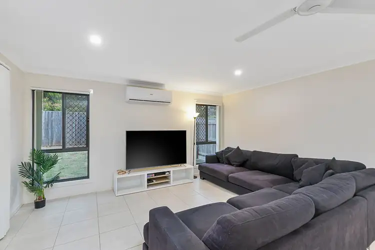 Fourth view of Homely house listing, 11a Somersby Court, Birkdale QLD 4159