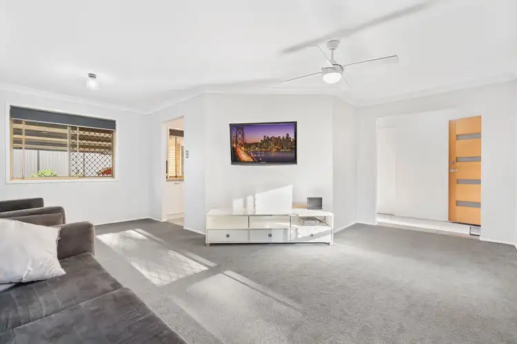 Sixth view of Homely house listing, 10 Ivanhoe Place, Capalaba QLD 4157