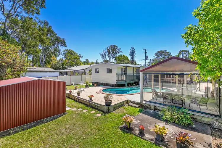 Second view of Homely house listing, 15 Joanne Crescent, Thornlands QLD 4164