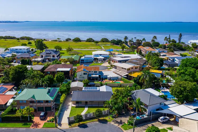 9 Makena Crescent, Birkdale QLD 4159