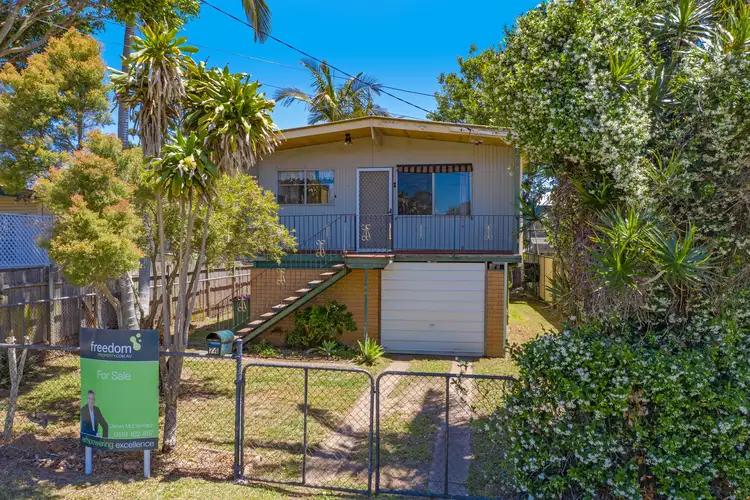 74 Thomas Street, Birkdale QLD 4159