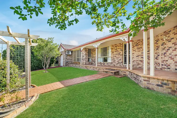 Second view of Homely house listing, 2 Kingsley Place, Cleveland QLD 4163