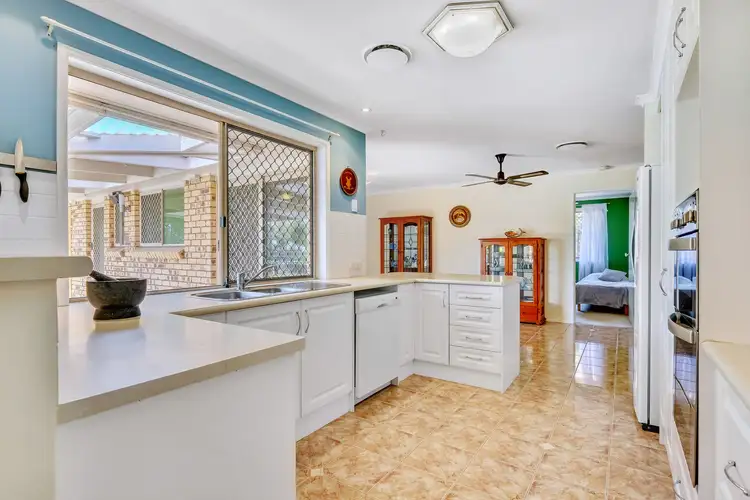 12 Sylvie Street, Thornlands QLD 4164
