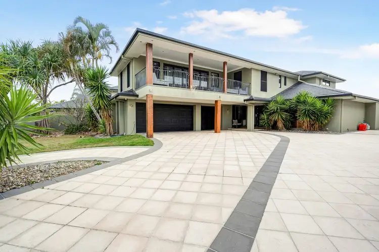 2 Seacrest Court, Raby Bay QLD 4163