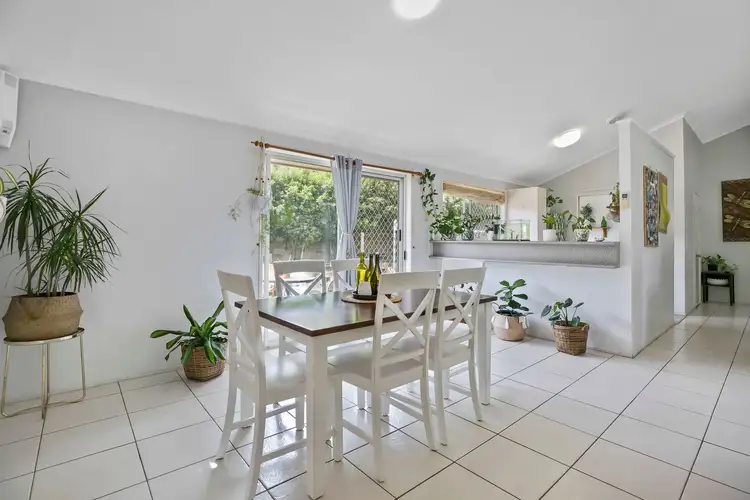 14 Simridge Court, Bli Bli QLD 4560