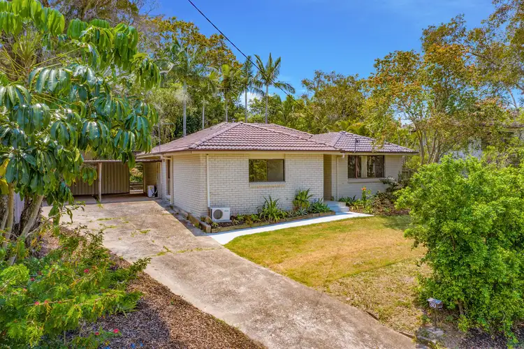 30 Currawong Drive, Birkdale QLD 4159