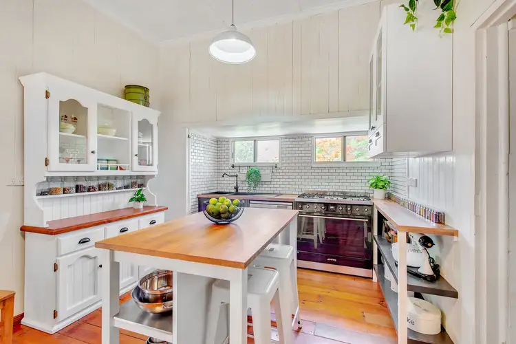 368 Waterworks Road, Ashgrove QLD 4060