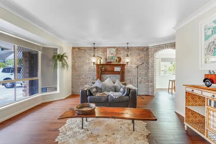 3 Kate Court, Victoria Point QLD 4165