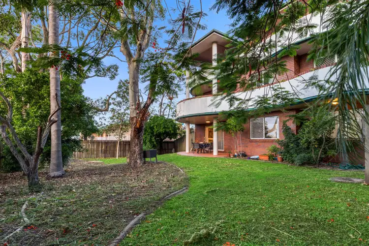 1/11 Beatrice Street, Greenslopes QLD 4120
