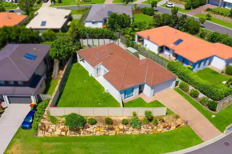 12 Aqua Crescent, Redland Bay QLD 4165