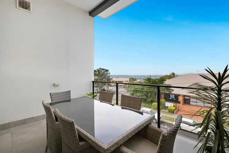8/72 Pine Street, Wynnum QLD 4178