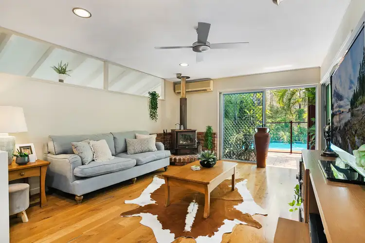 61 Limosa Street, Bellbowrie QLD 4070