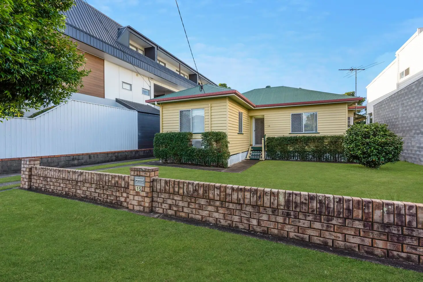Main view of Homely house listing, 15 Mcdonald Street, Hawthorne QLD 4171