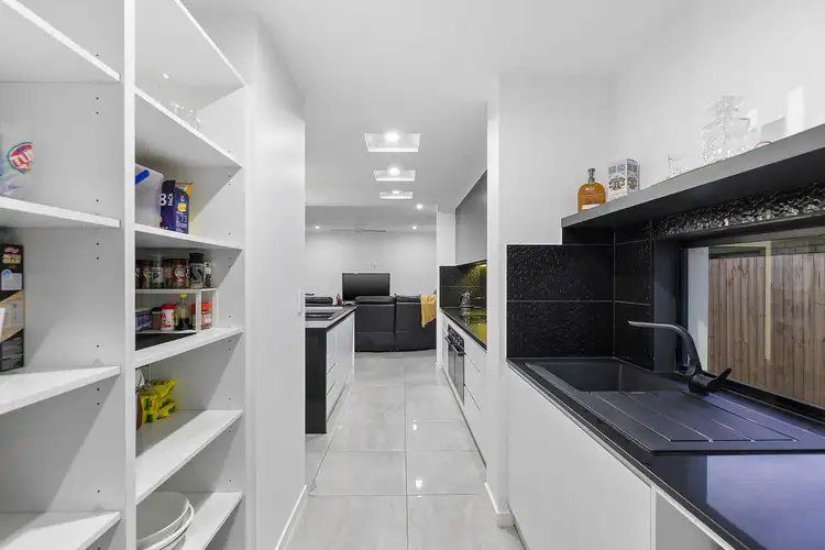Fifth view of Homely house listing, 2 McPherson Street, Thornlands QLD 4164