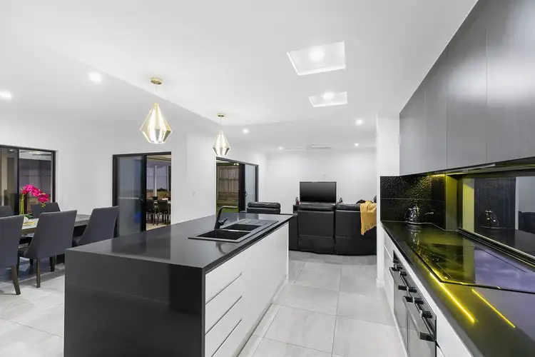 Sixth view of Homely house listing, 2 McPherson Street, Thornlands QLD 4164