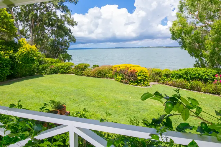 75 Esplanade, Redland Bay QLD 4165