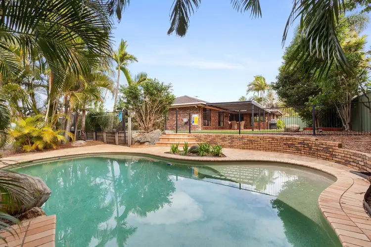 2 Song Place, Birkdale QLD 4159
