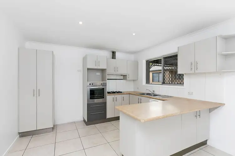 Sixth view of Homely house listing, 2 Sylvie Street, Thornlands QLD 4164