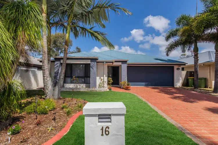 16 Portias Place, Thornlands QLD 4164