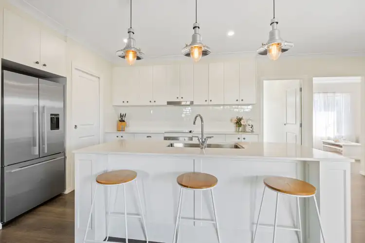 Fourth view of Homely house listing, 10 Bokhara Street, Thornlands QLD 4164