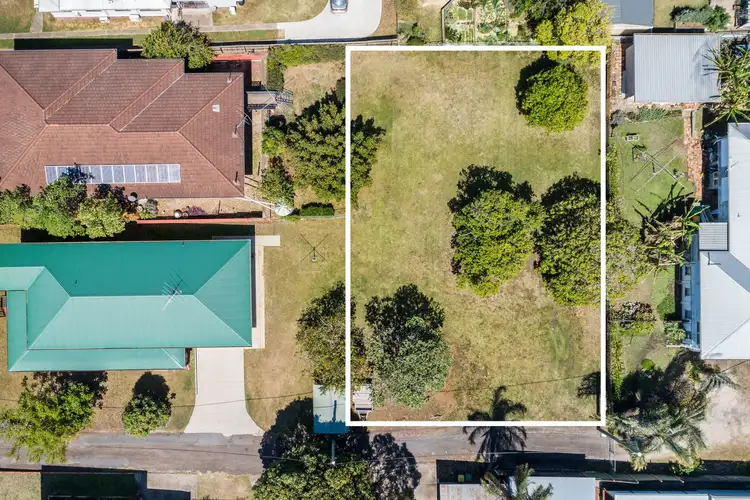 6 Gladys Lane, Eastern Heights QLD 4305