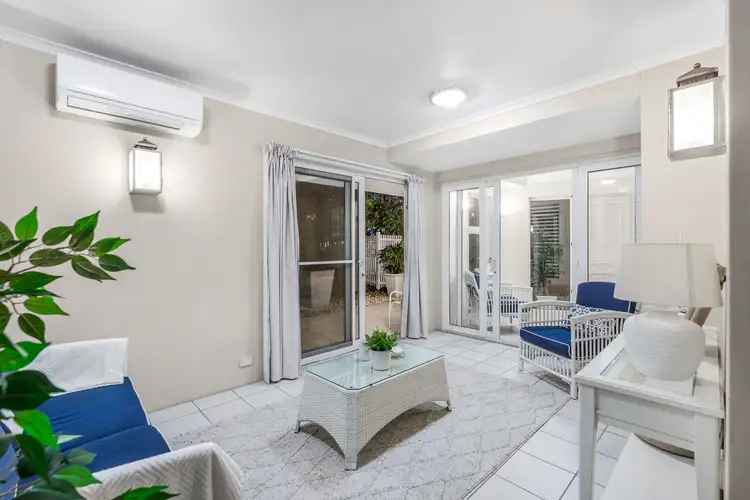 Fifth view of Homely townhouse listing, Unit 4/181 Stratton Terrace, Manly QLD 4179