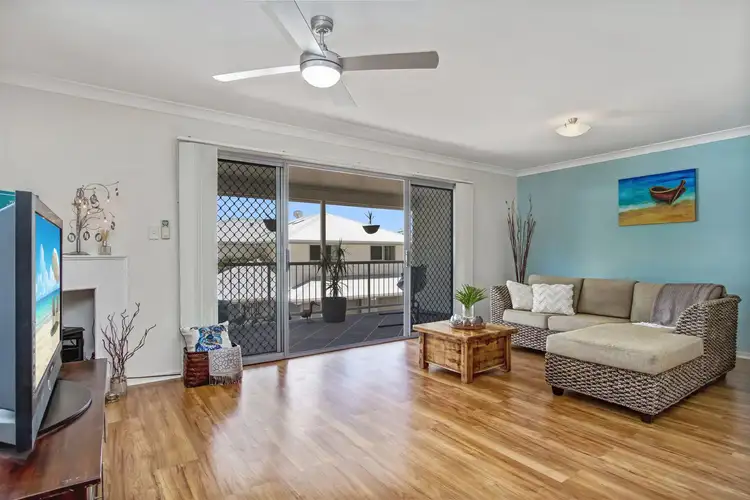 Main view of Homely townhouse listing, Unit 2/18 Stockwhip Place, Sumner QLD 4074