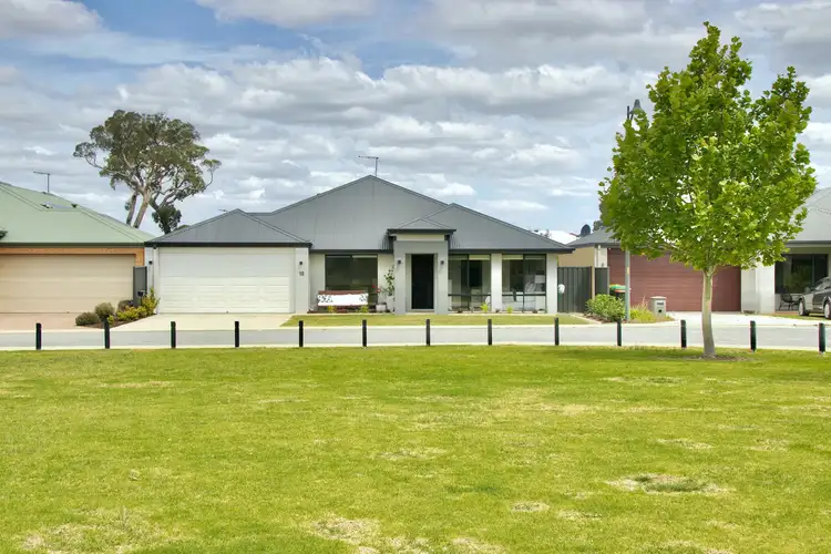 Main view of Homely house listing, 10 Whinhill Loop, Baldivis WA 6171