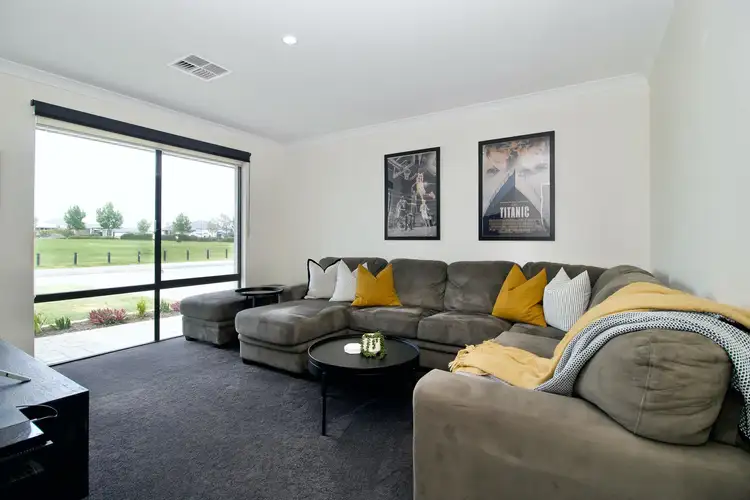 Second view of Homely house listing, 10 Whinhill Loop, Baldivis WA 6171