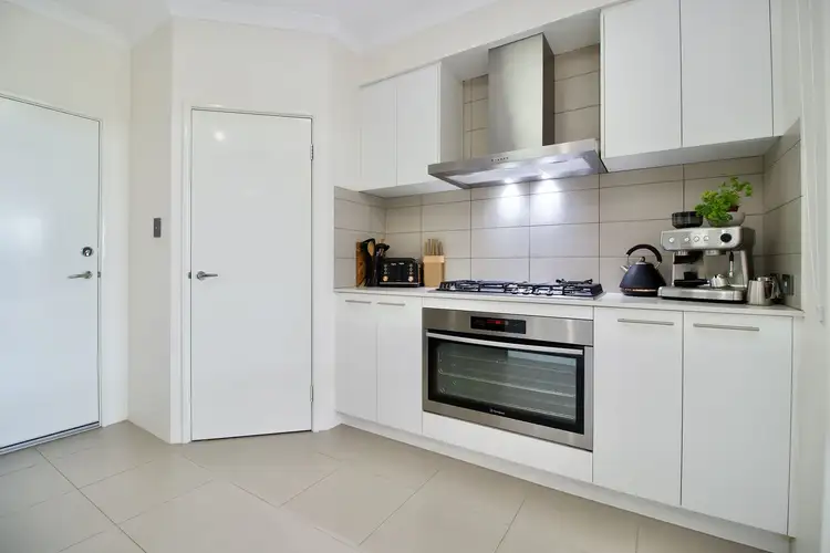 Fifth view of Homely house listing, 10 Whinhill Loop, Baldivis WA 6171