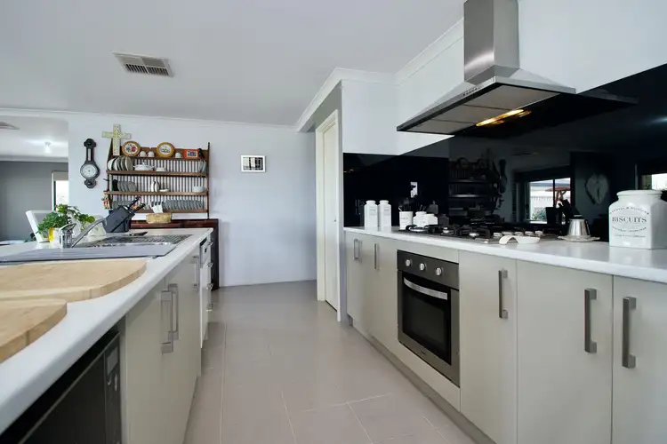 Sixth view of Homely house listing, 13 Icelandic Meander, Baldivis WA 6171