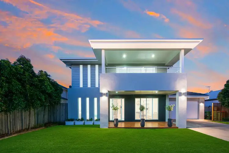 5 Hoskins Drive, Wellington Point QLD 4160