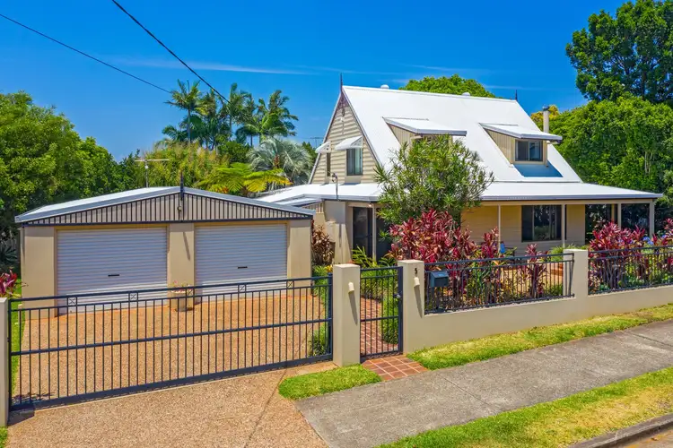 5 Albert Street, Victoria Point QLD 4165