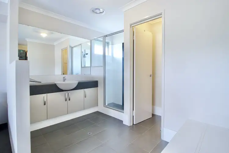 Fourth view of Homely house listing, 2 Tide Way, Singleton WA 6175