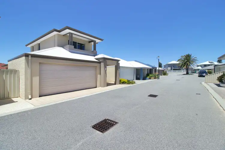 No 8 - 19 Malibu Road, Safety Bay WA 6169