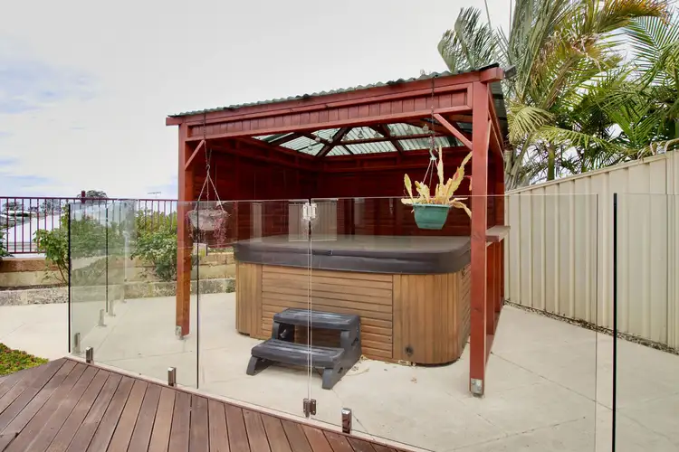 Fourth view of Homely house listing, 21 Danks Vista, Baldivis WA 6171