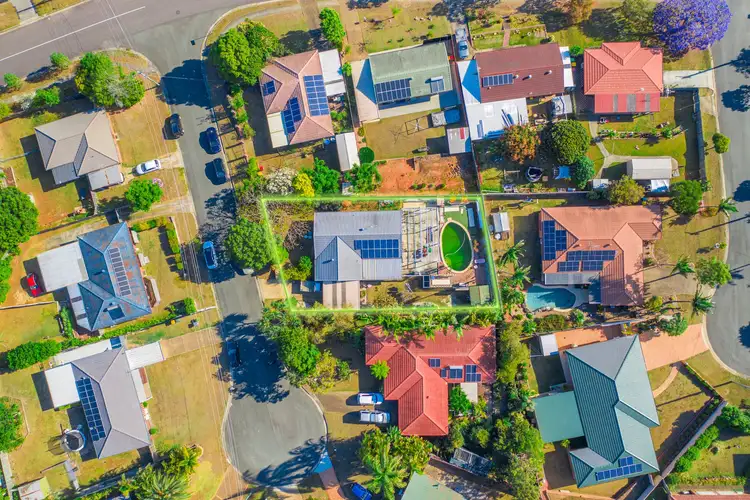 Second view of Homely house listing, 2 Trafford Court, Alexandra Hills QLD 4161